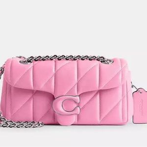 Brand New Coach bag with tags! Super cute ✨ for the summer